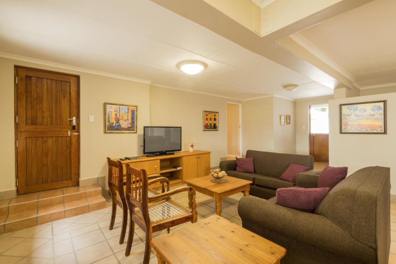 Kouwdouw Guest Farm Villa George Luaran gambar