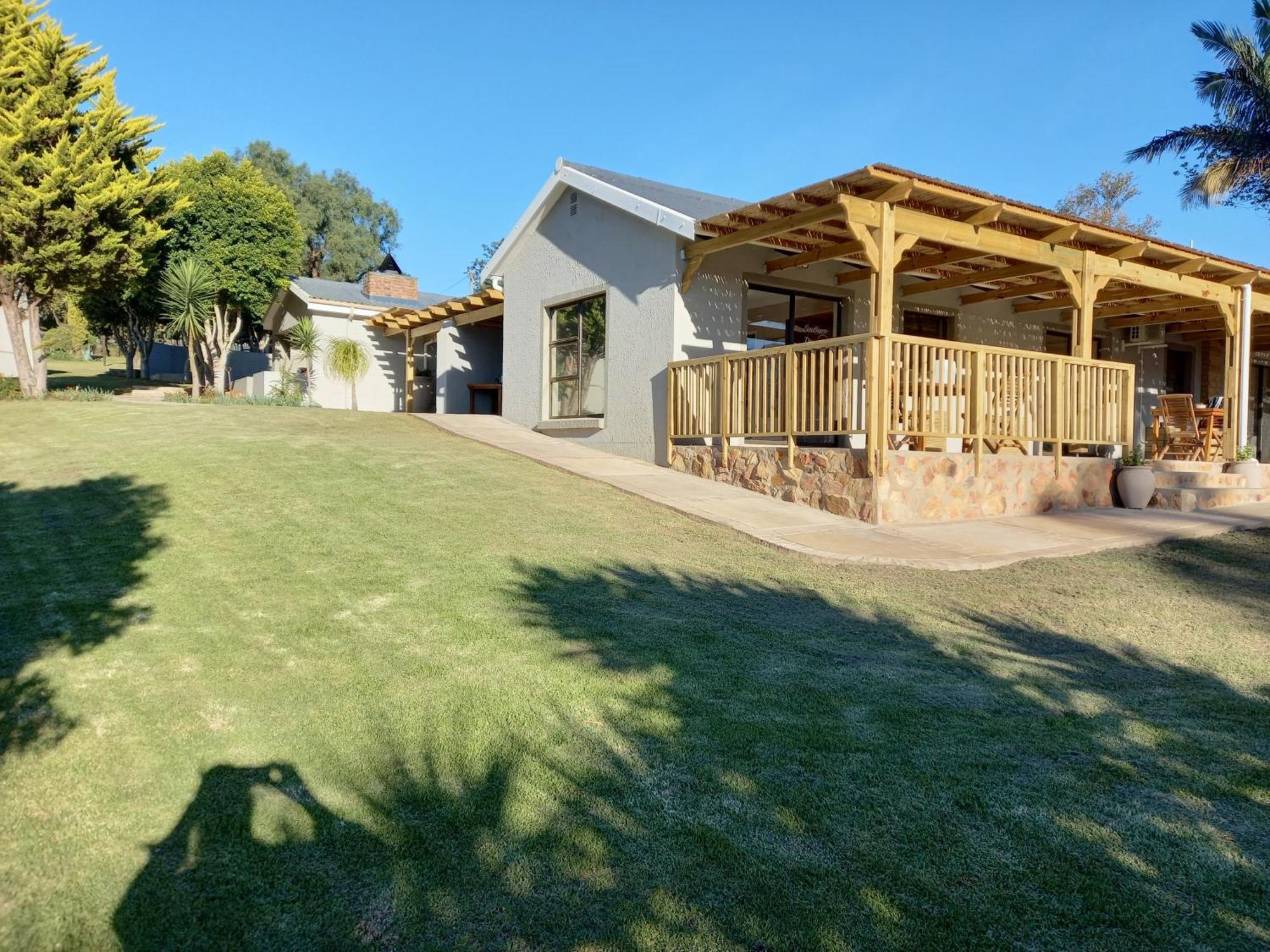 Kouwdouw Guest Farm Villa George Bilik gambar
